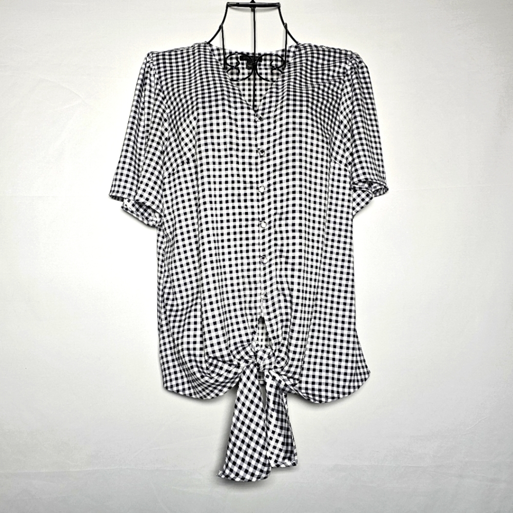 Ann Taylor gingham short sleeve knot top small